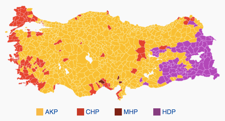 Resultat från turkiska valet november 2015. HDP är det prokurdiska vänsterpartiet och AKP är partiet som just nu leder offensiven mot kurderna i Bakur.